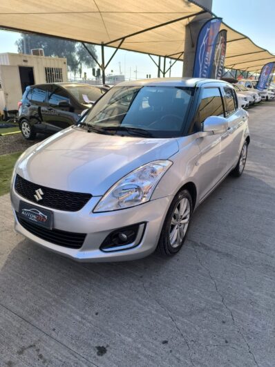 SUZUKI SWIFT GLS 2015