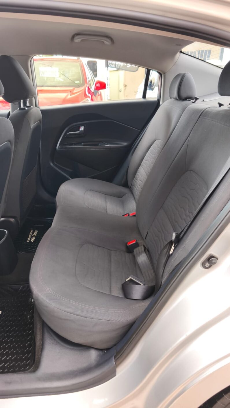 KIA RIO 4 2016