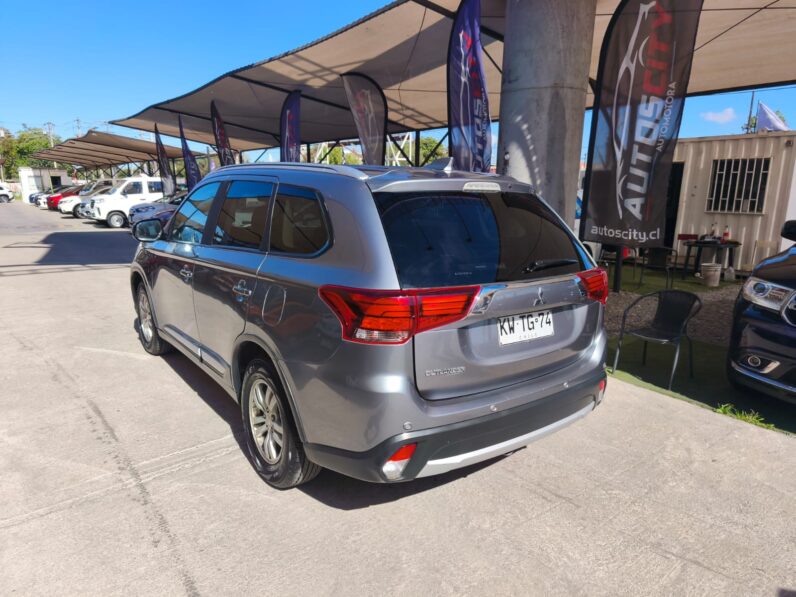 MITSUBISHI OUTLANDER 2019