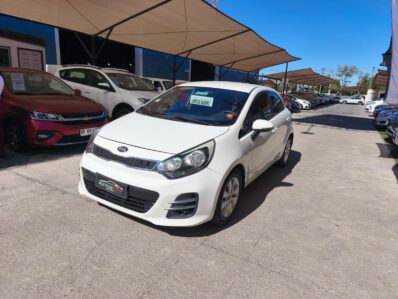 KIA RIO 5 2017