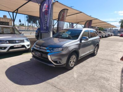 MITSUBISHI OUTLANDER 2019