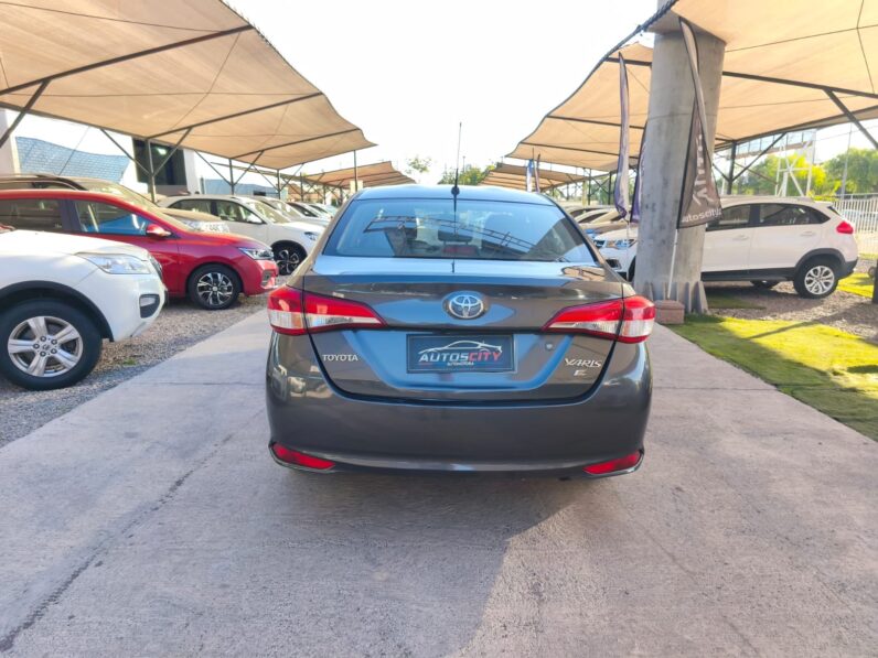 TOYOTA YARIS E 2020