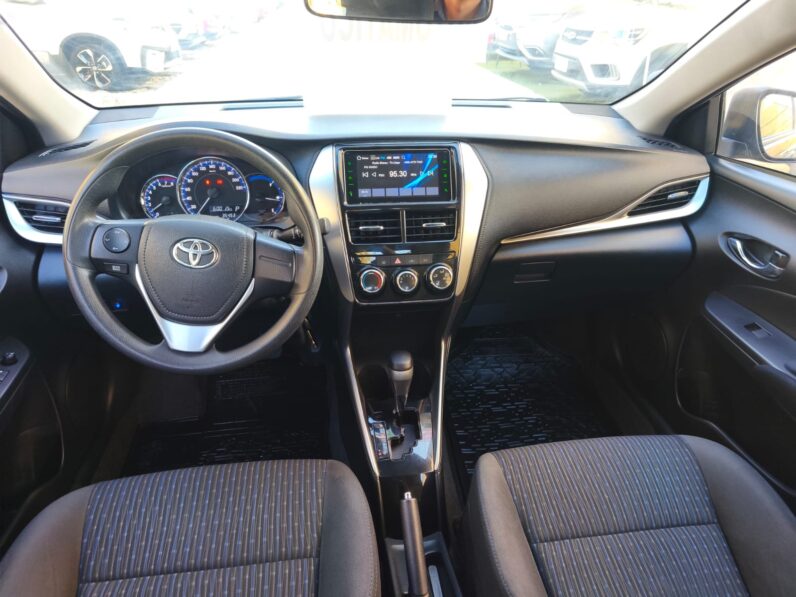TOYOTA YARIS E 2020