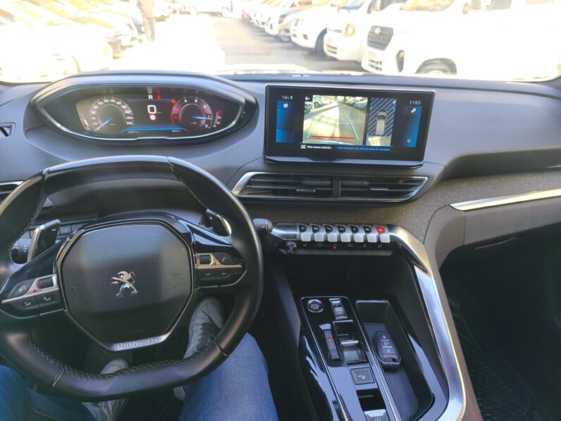 PEUGEOT 3008 2023