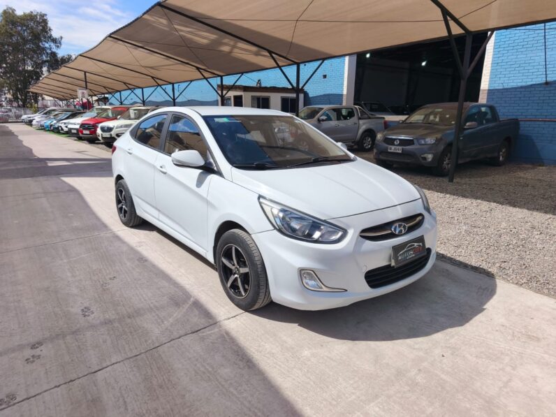 HYUNDAI ACCENT 2019
