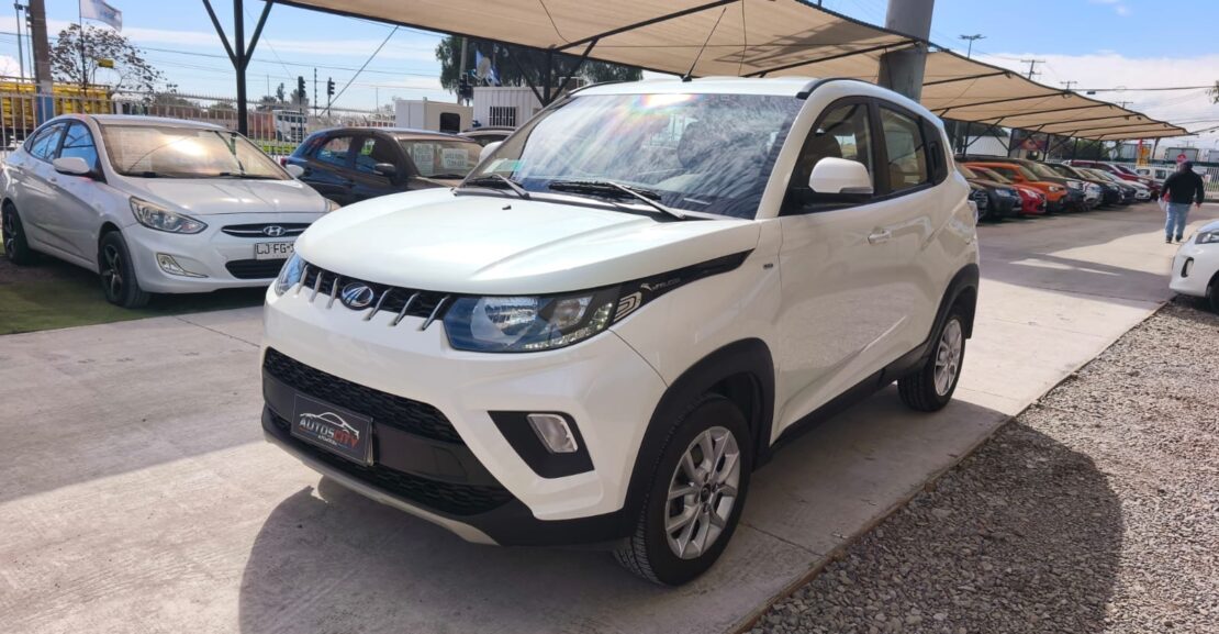 MAHINDRA KUV 100 2022